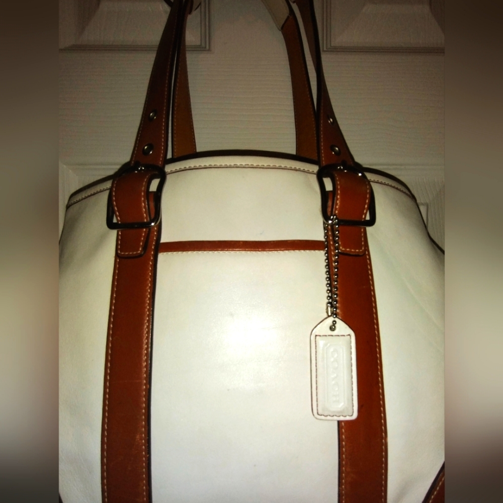 Coach Purse - Picture 6 of 11